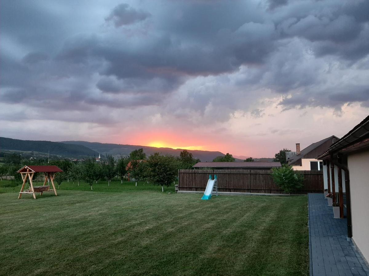 Kacso Apartma Ocna de Sus Buitenkant foto